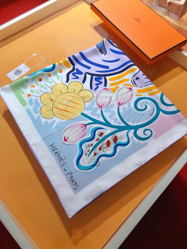 Hermes silk scarf 90X90cm E16 (10)